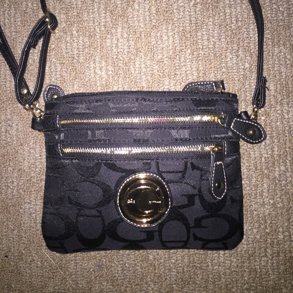 BLACK JACQUARD CROSSBODY